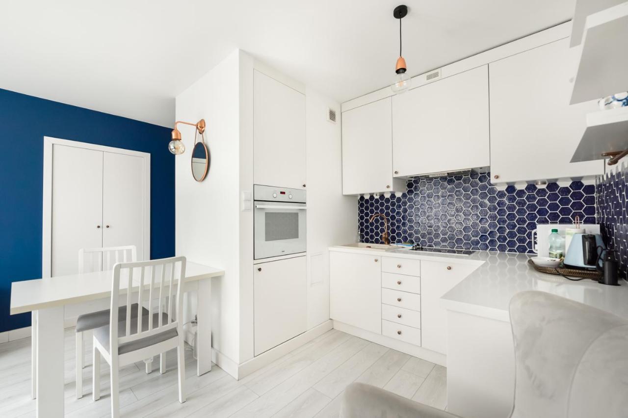 Zlota Blue Modern Studio Varsovia Exterior foto